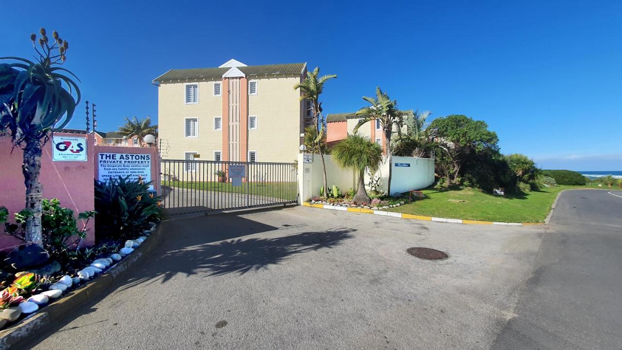 Escape To Paradise: Beachside Apartment Jeffreys Bay Bagian luar foto