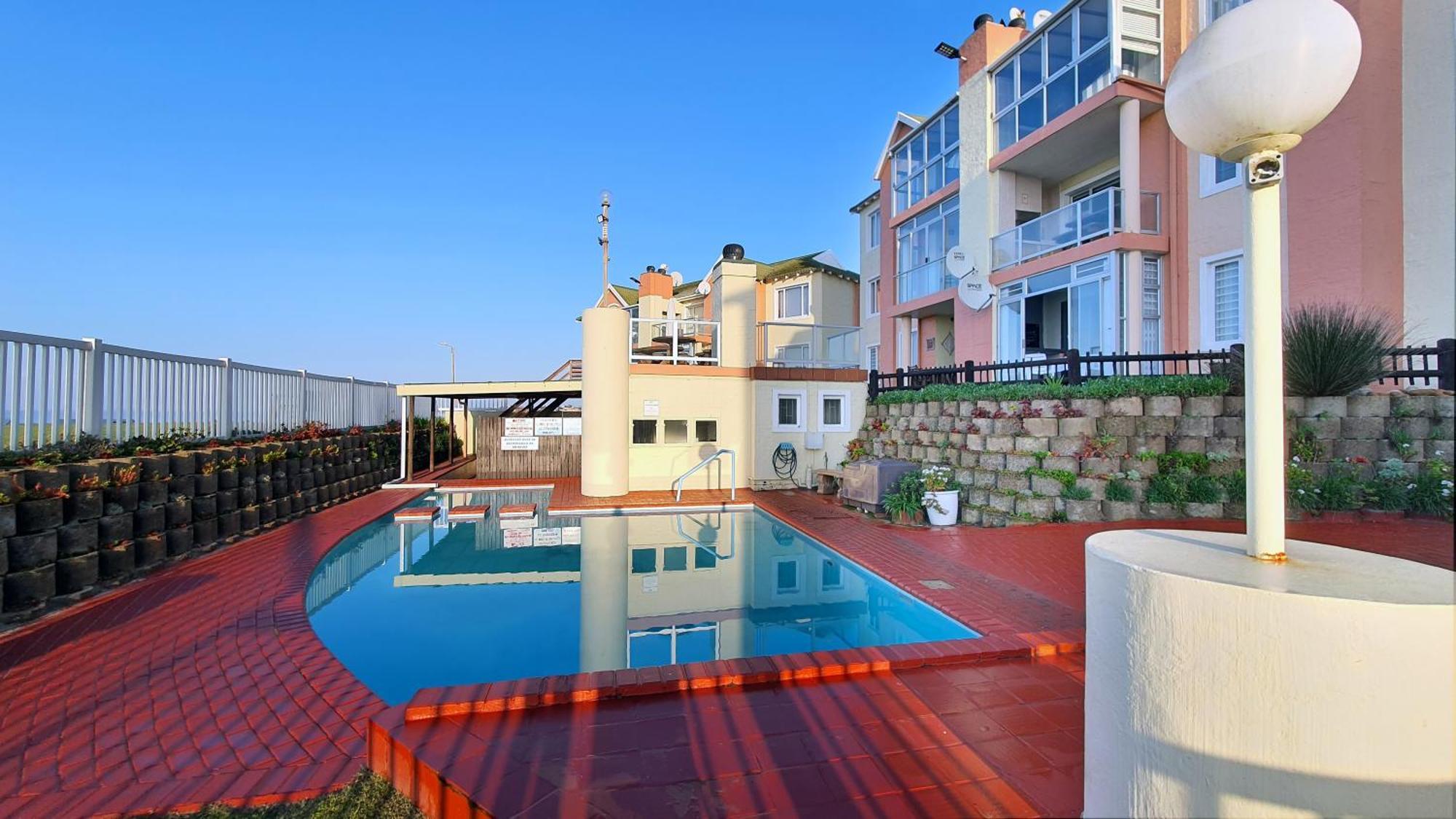 Escape To Paradise: Beachside Apartment Jeffreys Bay Bagian luar foto